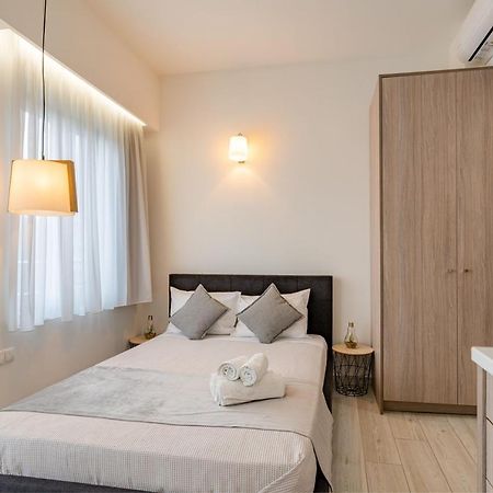 White & Gray Apartment Rethymno  Luaran gambar