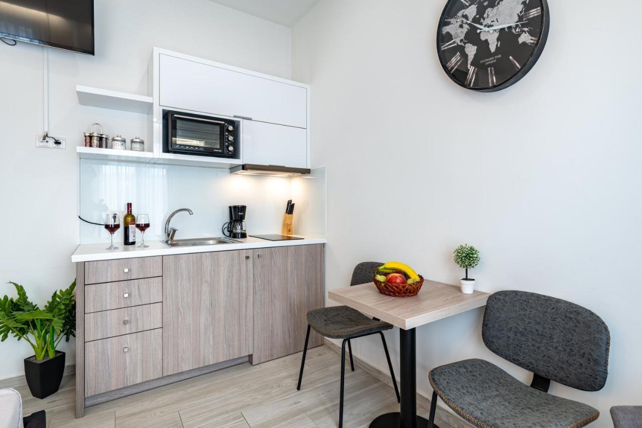 White & Gray Apartment Rethymno  Luaran gambar